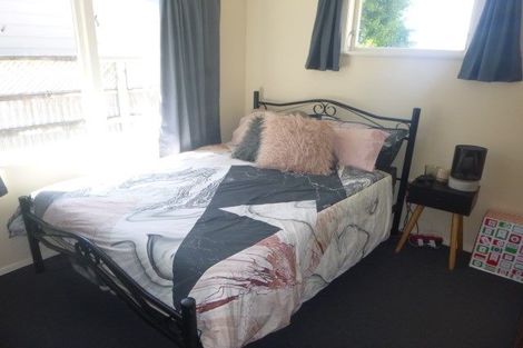 Photo of property in 4 Central Terrace, Alicetown, Lower Hutt, 5010