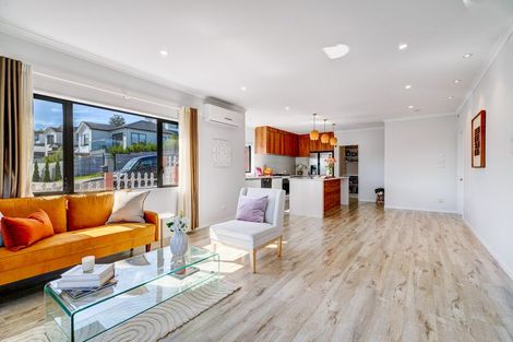 Photo of property in 31 Shibata Rise, Ranui, Auckland, 0612
