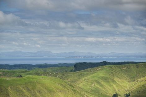 Photo of property in 1447 Ridgemount Road, Tutira, Napier, 4188