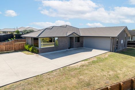 Photo of property in 107 Stirling Drive, Morrinsville, 3300