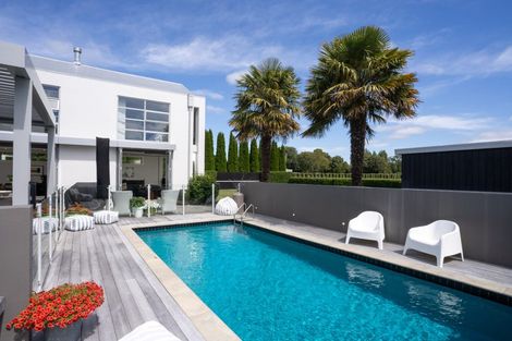 Photo of property in 4 Leabridge Mews, Harewood, Christchurch, 8051