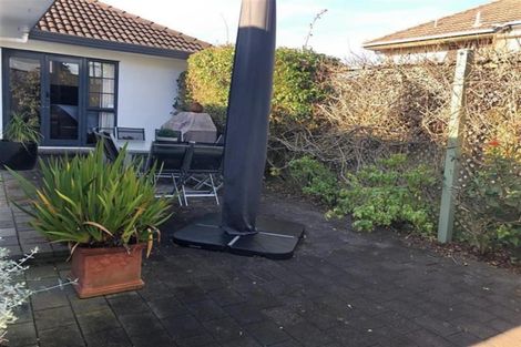 Photo of property in 3b Waitemata Road, Hauraki, Auckland, 0622