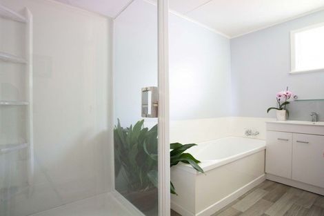 Photo of property in 26a Main Road, Tirau, 3410