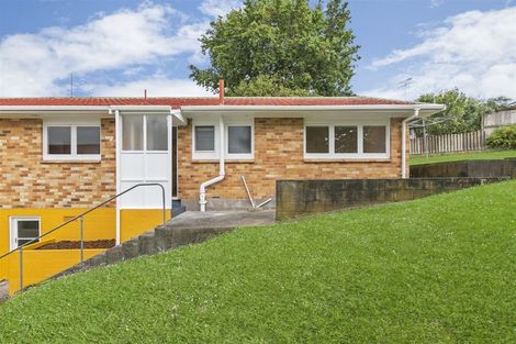 Photo of property in 2/15 Walter Macdonald Street, Howick, Auckland, 2014