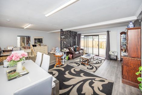 Photo of property in 735 Mahoe Street, Te Awamutu, 3800