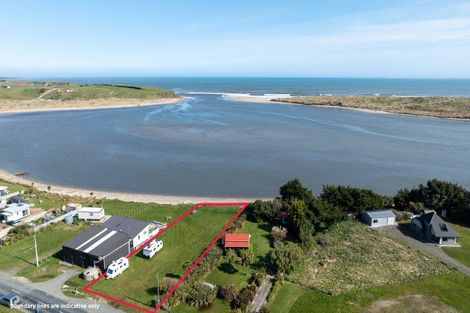 Photo of property in 50 Neva Street, Fortrose, Tokanui, 9875