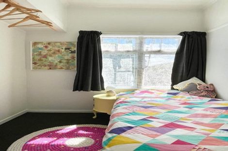 Photo of property in 2 Nikau Street, Newtown, Wellington, 6021