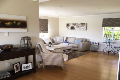 Photo of property in 15 Bosun Terrace, Whitby, Porirua, 5024