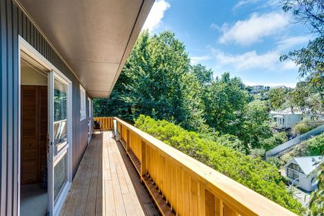 Photo of property in 15a Colenso Avenue, Hospital Hill, Napier, 4110