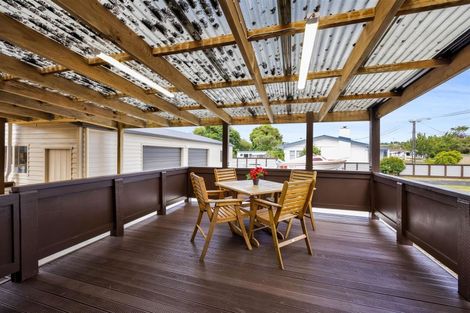 Photo of property in 29 Brookes Terrace, Waitara, 4320