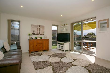Photo of property in 2/25 Marshall Avenue, Richmond Heights, Taupo, 3330
