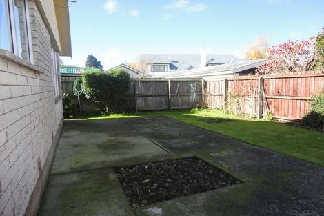 Photo of property in 2/129 Maidstone Road, Ilam, Christchurch, 8041