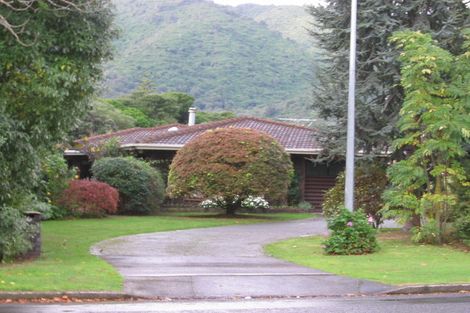 Photo of property in 17 Koromiko Road, Waikanae, 5036