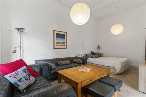 Photo of property in 25 Princes Street, Northcote Point, Auckland, 0627