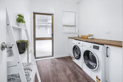 Photo of property in 12 Walsh Street, Forest Lake, Hamilton, 3200