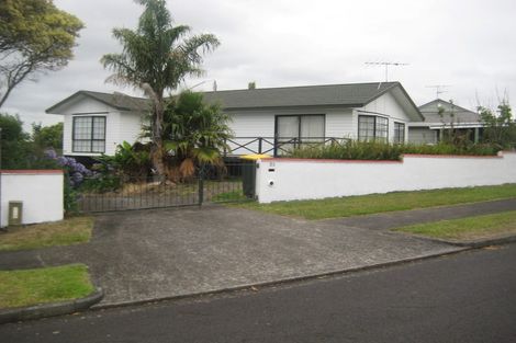 Photo of property in 23 Sandgate Avenue, Botany Downs, Auckland, 2010
