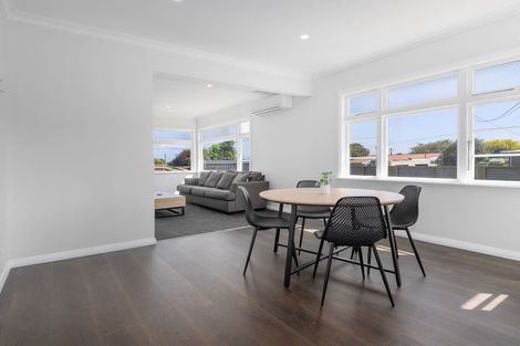 Photo of property in 19 Bowen Street, Levin, 5510