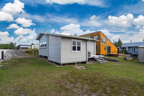 Photo of property in 22 Findlay Street, National Park, Owhango, 3989