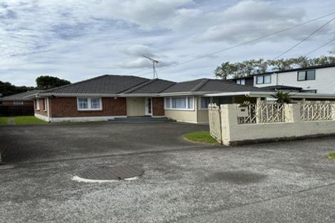 Photo of property in 75 Greenpark Road, Penrose, Auckland, 1061