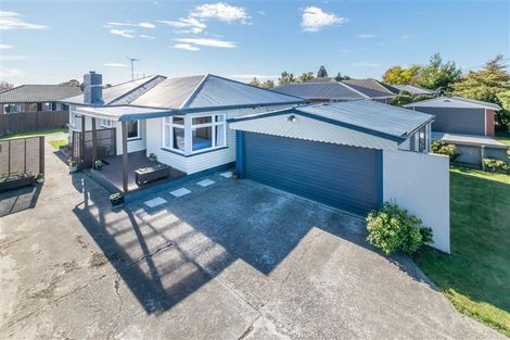 Photo of property in 2/15 Daniels Road, Redwood, Christchurch, 8051