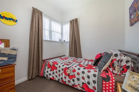 Photo of property in 3 Haig Street, Waterloo, Lower Hutt, 5011