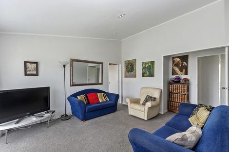 Photo of property in 97a Tiroroa Avenue, Te Atatu South, Auckland, 0610