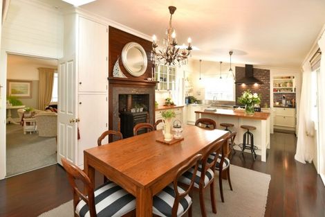 Photo of property in 260 Wade River Road, Wade Heads, Whangaparaoa, 0932