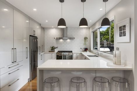 Photo of property in 12 Ripon Crescent, Meadowbank, Auckland, 1072