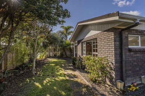 Photo of property in 6 Sarah Avenue, Whitianga, 3510