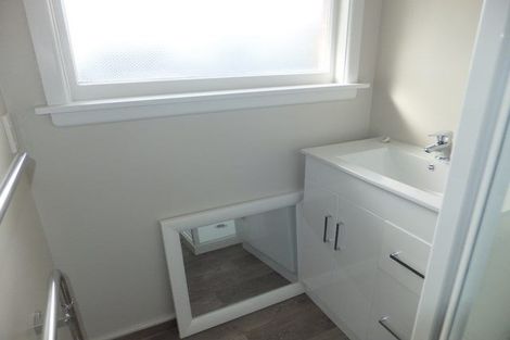 Photo of property in 2/12 Roslyn Avenue, Mairehau, Christchurch, 8052