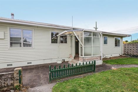 Photo of property in 33 Wycliffe Street, Onekawa, Napier, 4110