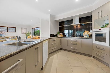 Photo of property in 48 Rosella Drive, Welcome Bay, Tauranga, 3112