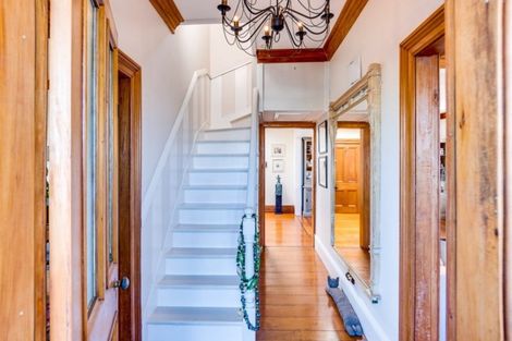 Photo of property in 5 Corry Avenue, Bluff Hill, Napier, 4110