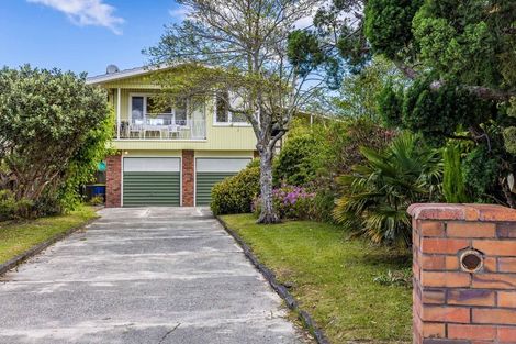 Photo of property in 54 Raleigh Road, Northcote, Auckland, 0627