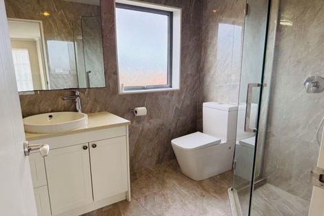 Photo of property in 39d Point View Drive, East Tamaki Heights, Auckland, 2016