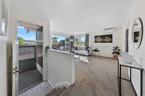 Photo of property in 77 David Avenue, Hillpark, Auckland, 2102
