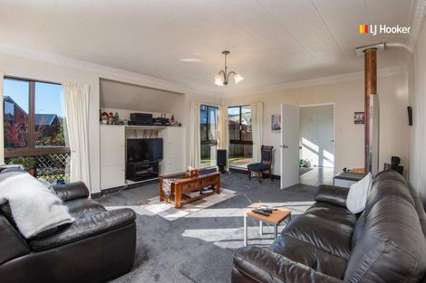 Photo of property in 61 Kinmont Crescent, Kinmont Park, Mosgiel, 9024