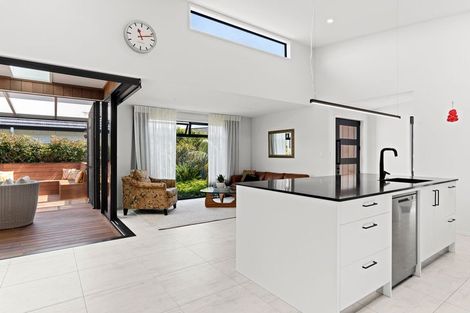 Photo of property in 14 Waitaha Place, Bell Block, New Plymouth, 4312