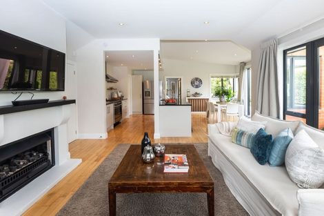 Photo of property in 11 Lloyd Street, Strowan, Christchurch, 8052