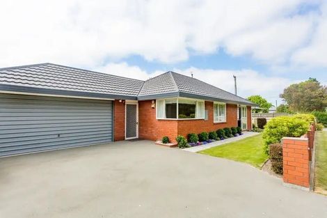 Photo of property in 3/210 Racecourse Road, Sockburn, Christchurch, 8042
