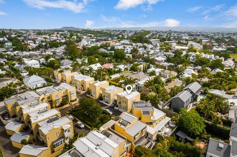 Photo of property in Grace Square, 81g Vermont Street, Ponsonby, Auckland, 1011