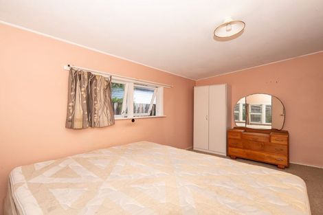 Photo of property in 11 Ngahue Crescent, Carters Beach, Westport, 7825