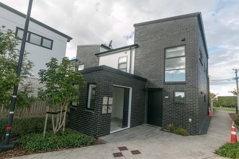 Photo of property in 125d Woodglen Road, Glen Eden, Auckland, 0602