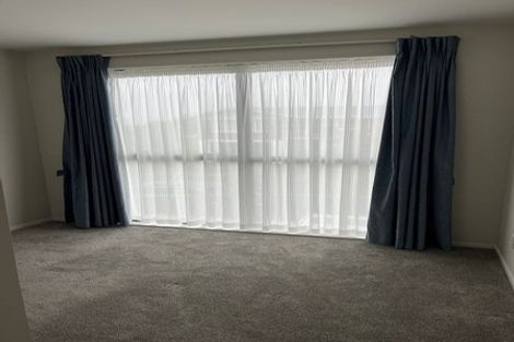 Photo of property in 2a Finnerty Avenue, Bucklands Beach, Auckland, 2014