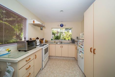 Photo of property in 1b Walmer Grove, Bell Block, New Plymouth, 4312