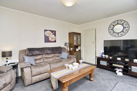 Photo of property in 70 Basingstoke Street, Aranui, Christchurch, 8061