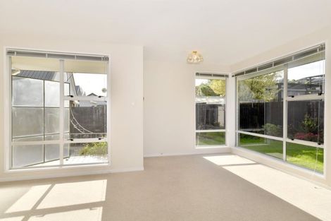 Photo of property in 2/8 Palatine Terrace, Huntsbury, Christchurch, 8022