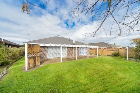 Photo of property in 4 Royal Oak Drive, Kelvin Grove, Palmerston North, 4414