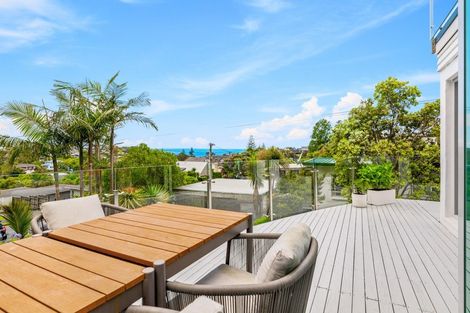 Photo of property in 1/40 Beulah Avenue, Rothesay Bay, Auckland, 0630