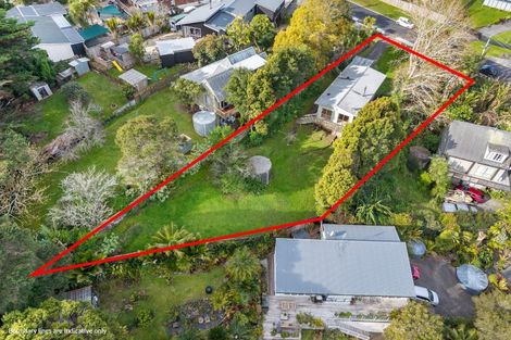 Photo of property in 11 Poplar Road, Stanmore Bay, Whangaparaoa, 0932